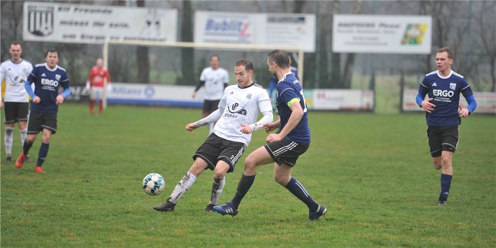 Aufstiegskampf in der Kreisliga B: Welche Aussichten haben die Topteams? Der FC Vreden II, hier Mitte Dezember im Spiel gegen Fortuna Gronau II (4:1), führt aktuell die Tabelle der Kreisliga B an.
