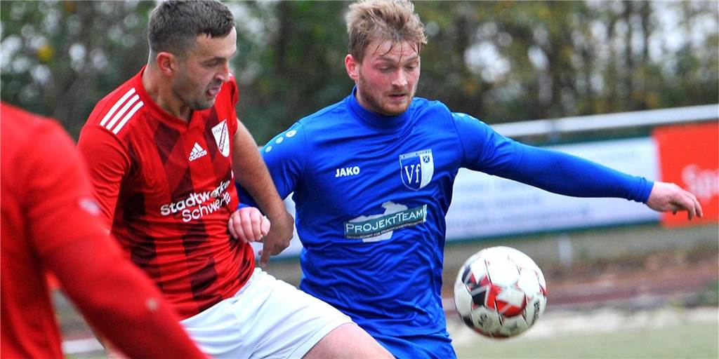 Die Top-Verteidiger der Hinrunde: Der Zweite spielte vor Kurzem noch in der Kreisliga B Die Top-Verteidiger der Hinrunde: Der Zweite spielte vor Kurzem noch in der Kreisliga B