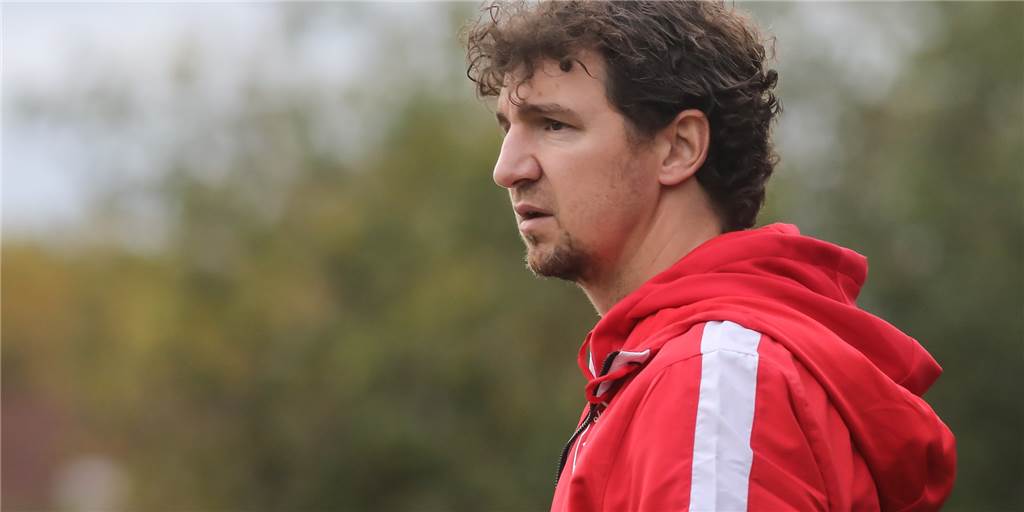 Dominik Grobe ist neuer Trainer des Kirchhörder SC – er schob den vorzeitigen Wechsel selbst an Dominik Grobe ist neuer Trainer des Kirchhörder SC – er schob den vorzeitigen Wechsel selbst an