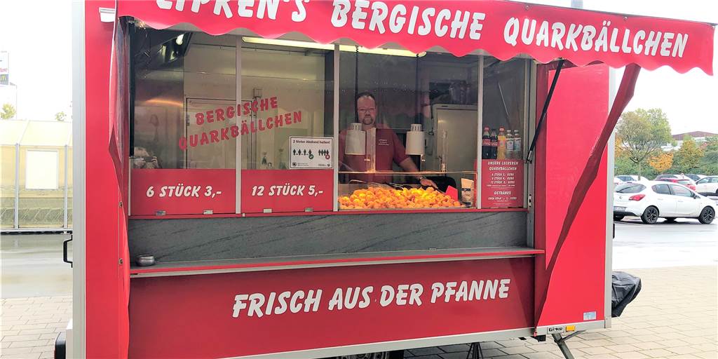 Wehmut im Indupark Dortmund: „Die besten Quarkbällchen“ sind verschwunden Der Quarkbällchen-Verkaufswagen im Indupark Dortmund war bei den Kunden überaus beliebt. Jetzt suchen sie ihn dort vergebens.