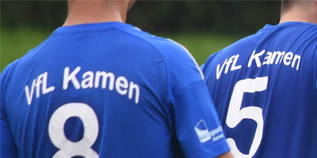 Ehemaliger Spieler des VfL Kamen peilt jetzt mit der IG Bönen den Aufstieg an Ein Kicker, der sich im Sommer dem VfL Kamen angeschlossen hatte, wechselt nun zur IG Bönen.