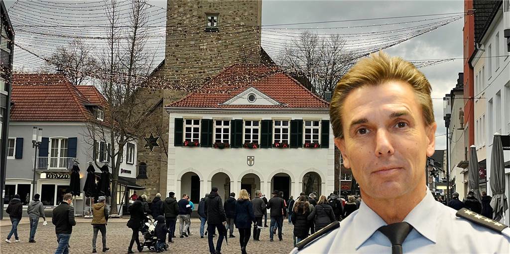 Polizei rechtfertigt die „lange Leine“ für Corona-Spaziergänger in Dorsten Polizeisprecher Andreas Wilming-Weber erklärte am Montag die zurückhaltende Arbeit der Polizei beim „Spaziergang" von Impfgegnern in der Dorstener Altstadt.