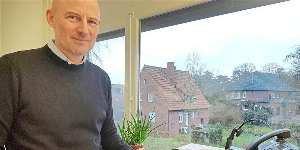 Asbesthaufen: Entsorgung kostet jetzt schon 600.000 Euro – weitere Kosten folgen Heeks Bürgermeister Franz-Josef Weilinghoff geht in Sachen Asbesthaufen-Entsorgung bewusst an die Öffentlichkeit. Es soll nichts verheimlicht werden.