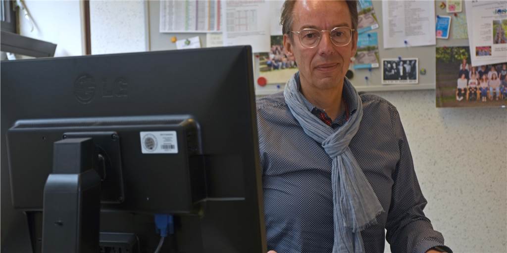 Schulleiter Ulrich Vomhof sieht die Johann-Conrad-Schlaun-Schule gut vorbereitet für den Schulstart nach den Weihnachtsferien. Bei vielen positiven Coronatests befürchtet er aber, dass auch sein Lehrerkollegium stark von Quarantänen betroffen sein könnte.