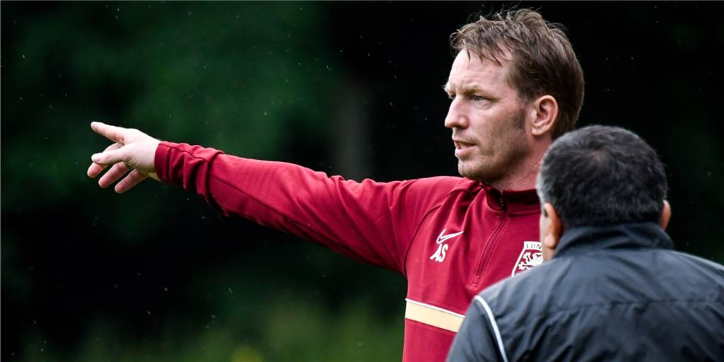 Nur drei Wochen Vorbereitung für den Lüner SV – Klub will Trainerteam erweitern Trainer Axel Schmeing bekommt beim Lüner SV demnächst wohl weitere Unterstützung.