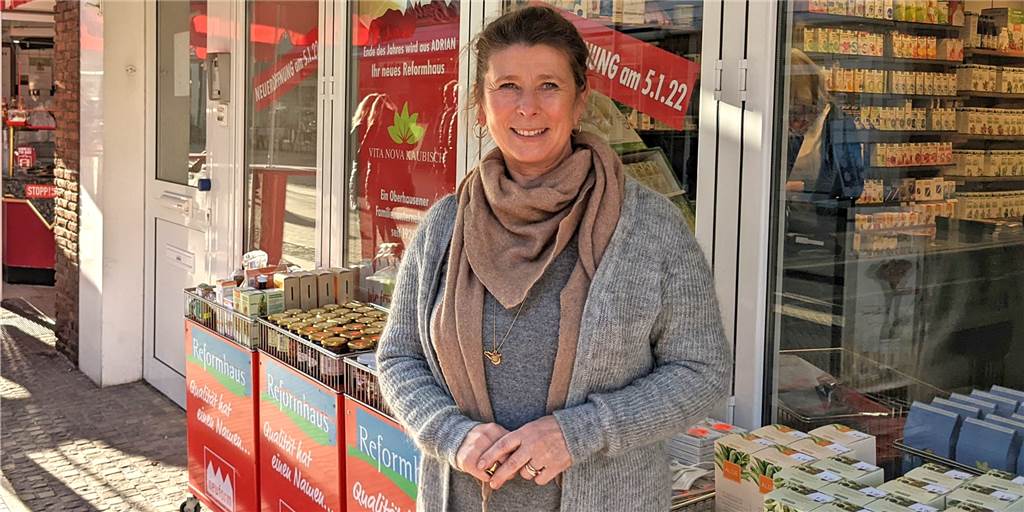 Ära in Dorsten geht zu Ende: Reformhaus Kaubisch übernimmt Adrian Debora Meli ist die Geschäftsleiterin der 24 Kaubisch-Reformhäuser - und damit auch für die neue Filiale in der Dorstener Innenstadt (ehemals Adrian) verantwortlich.