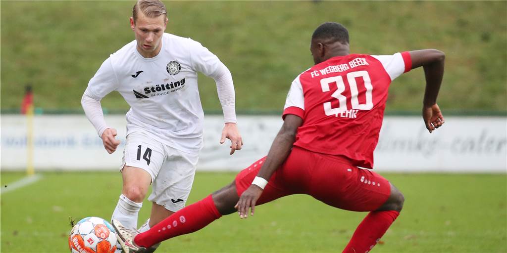 Philipp Hanke macht Plechaty im Aufstiegskampf Konkurrenz: „Da hat keiner mit gerechnet“ Philipp Hanke (l.) ist im Sommer vom TSV Steinbach zum Wuppertaler SV gewechselt.