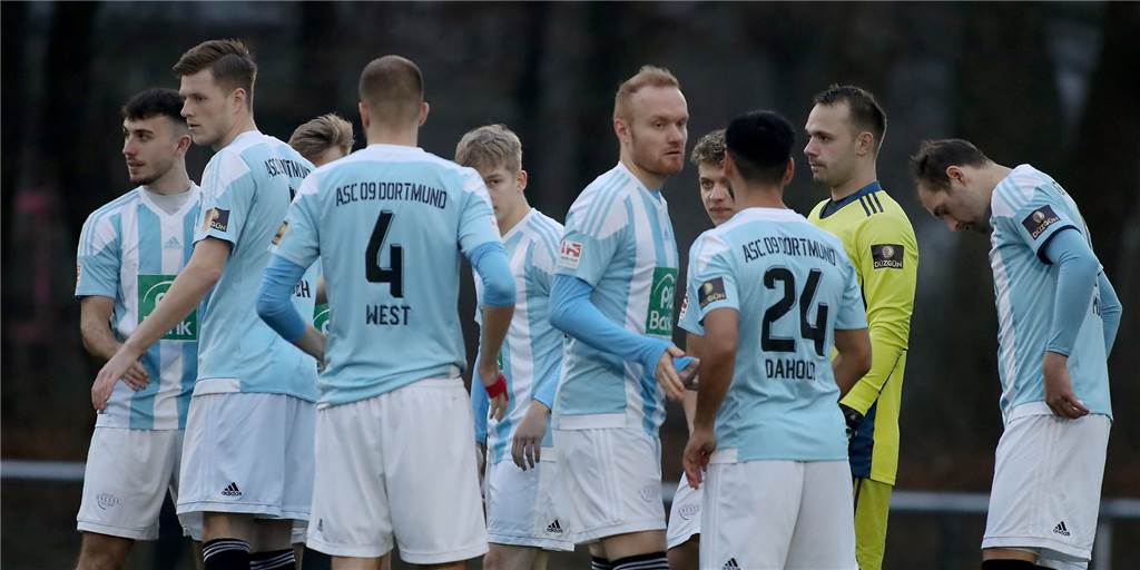 ASC 09 Dortmund verlängert mit Topspieler - der hatte Angebote aus der Regionalliga ASC 09 Dortmund verlängert mit Topspieler - der hatte Angebote aus der Regionalliga