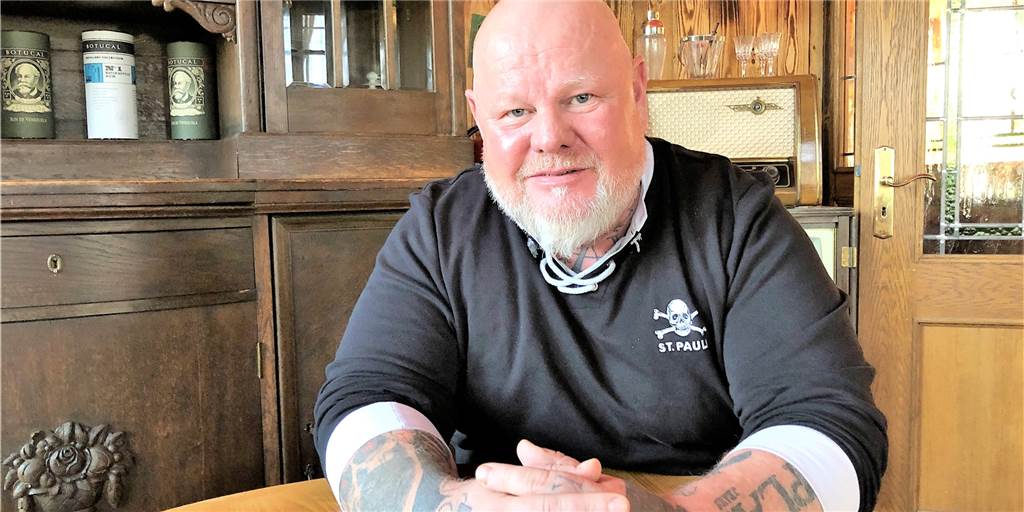 Kay Fräder schließt Restaurant: „Corona-Hickhack macht zu viel Druck“ Betrübt und gleichzeitig erleichtert ist Koch Kay Fräder über die vorübergehende Schließung von Friedchens Bahnhof. Im Frühjahr soll wieder durchgestartet werden.