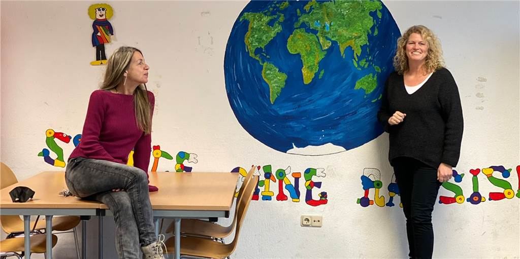 Schulstart in Corona-Zeiten: Schulleiterin lobt Eltern Stefanie Denk, ihre Stellvertreterin Tanja Hesse (v.l.) und das gesamte Team der Steinbrink-Grundschule in Wickede haben momentan viel zu tun mit den Corona-Tests an der Schule