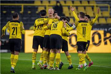 RN-Analyse: Doppelter Doppelpack und Dahoud - BVB liefert gegen Freiburg ab