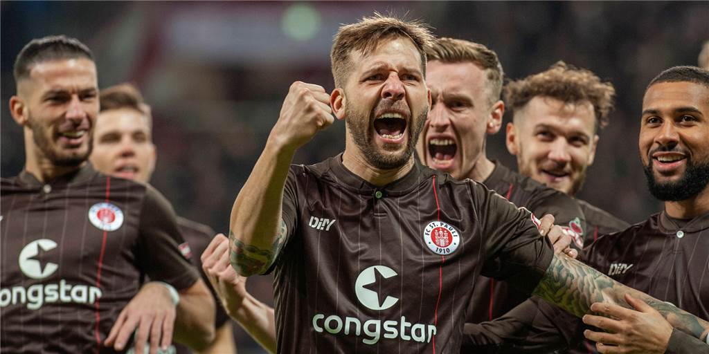Guido Burgstaller und besondere Wetteinsätze bei St. Pauli: „Das ist schon etwas Leckeres“ Guido Burgstaller und besondere Wetteinsätze bei St. Pauli: „Das ist schon etwas Leckeres“