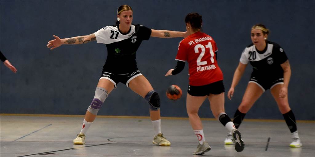Deutlicher Sieg: HC TuRa Bergkamen rückt dem VfL Brambauer auf die Pelle Deutlicher Sieg: HC TuRa Bergkamen rückt dem VfL Brambauer auf die Pelle