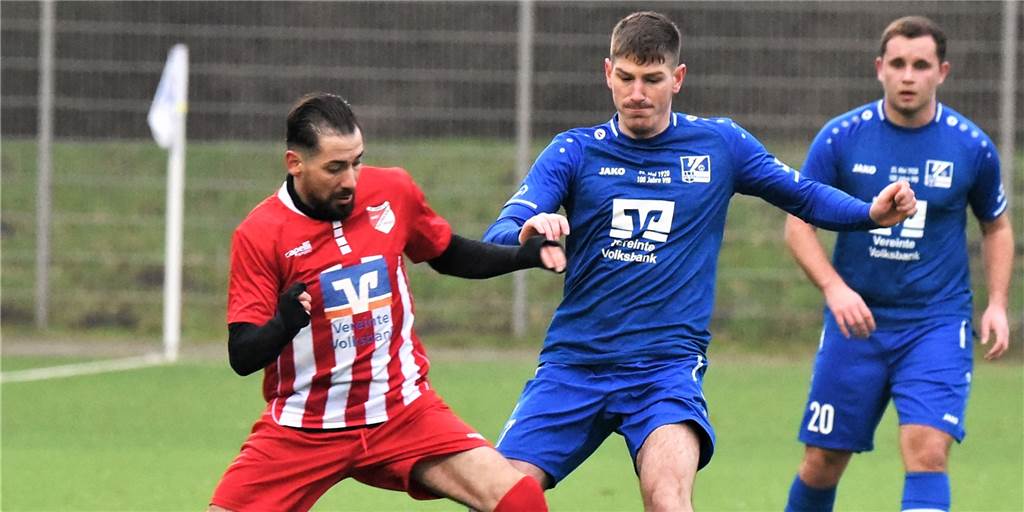 Rot-Weiß Dorsten schöpft aus einer Niederlage Hoffnung VfB Kirchhellen - FC RW Dorsten