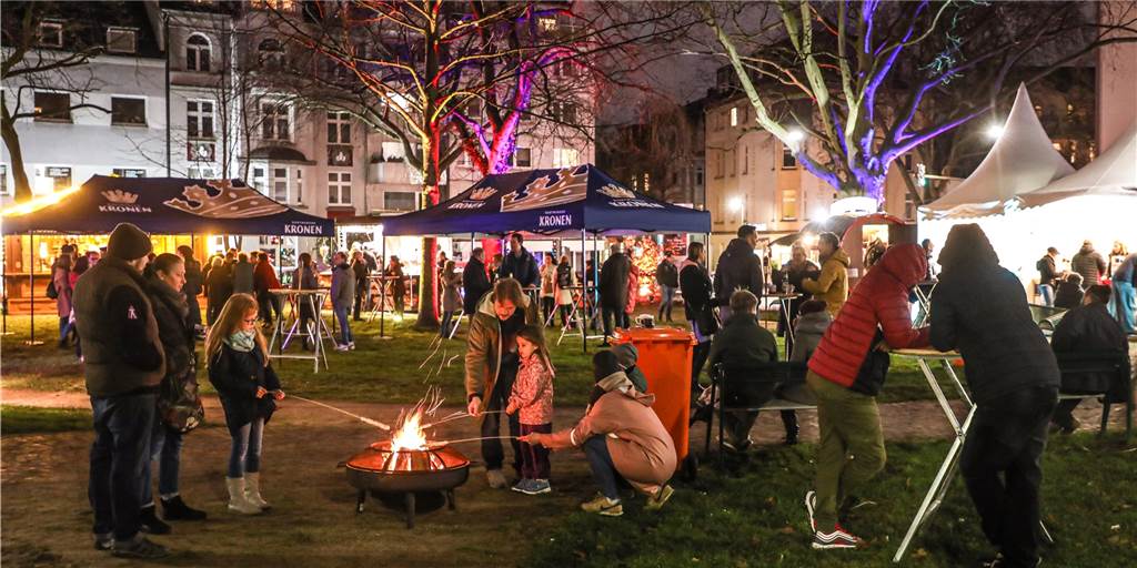 Winterglühen macht erstmals den Hombrucher Markt zum Winterwunderland Winterglühen verwandelt die Veranstaltungsorte mit Zelten, Illuminierungen und Feuerstellen in stimmungsvolle Winterwelten.