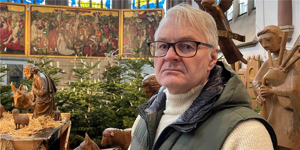 Feuer in Propsteikirche: Küster Ohsadnik verhindert eine Tragödie In der Propsteikirche ist am Montag (17.1.) mutmaßlich ein Feuer gelegt worden. Küster Adam-Johannes Ohsadnik verhinderte Schlimmeres.