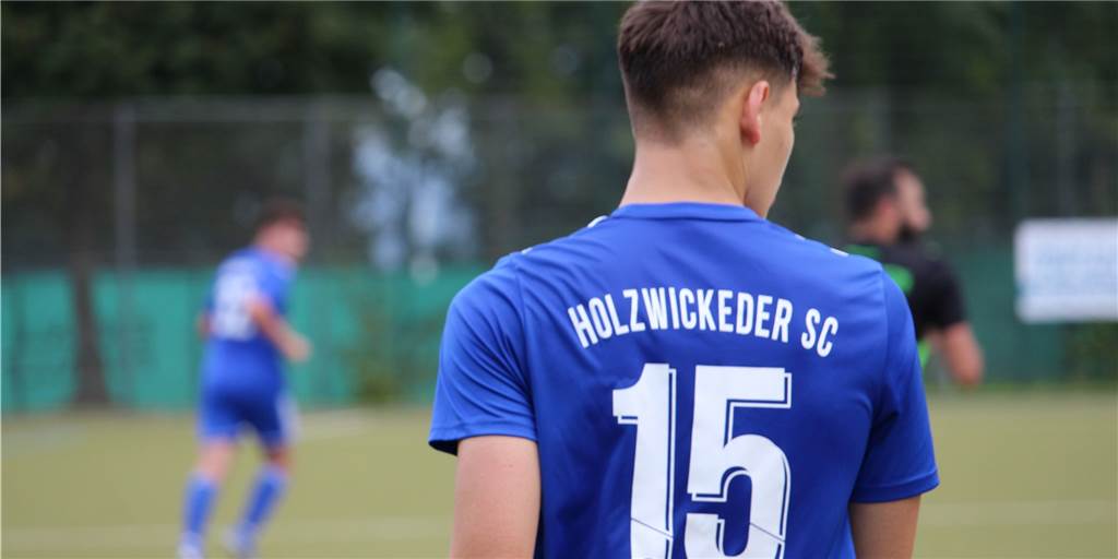 Offensichtlich ein Missverständnis: Verteidiger verlässt den Holzwickeder SC nach einem halben Jahr Tim Breuer verlässt den HSC schon wieder.