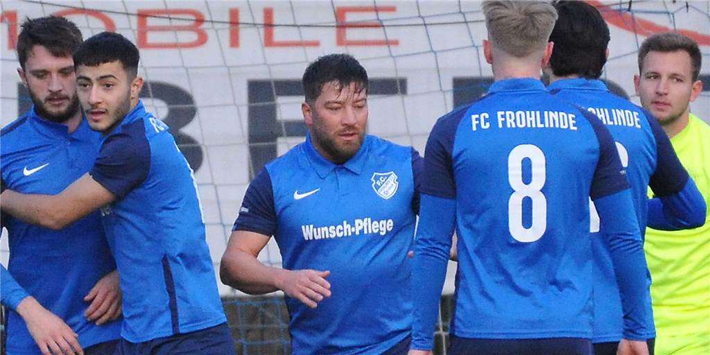 FC Frohlinde: Co-Kapitän will weg und hat sich bei seinem neuen Klub schon verletzt FC Frohlinde: Co-Kapitän will weg und hat sich bei seinem neuen Klub schon verletzt