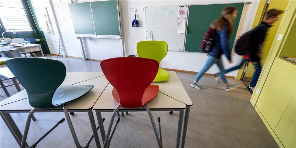 In Dortmund mussten vier Schulen und mehrere Kitas wegen zu vieler Neuinfektionen geschlossen werden.