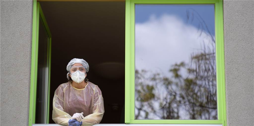 Quarantäne und Isolation: Was in NRW aktuell gilt – und was bei Rückkehr aus dem Urlaub Quarantäne und Isolation: Was in NRW aktuell gilt – und was bei Rückkehr aus dem Urlaub