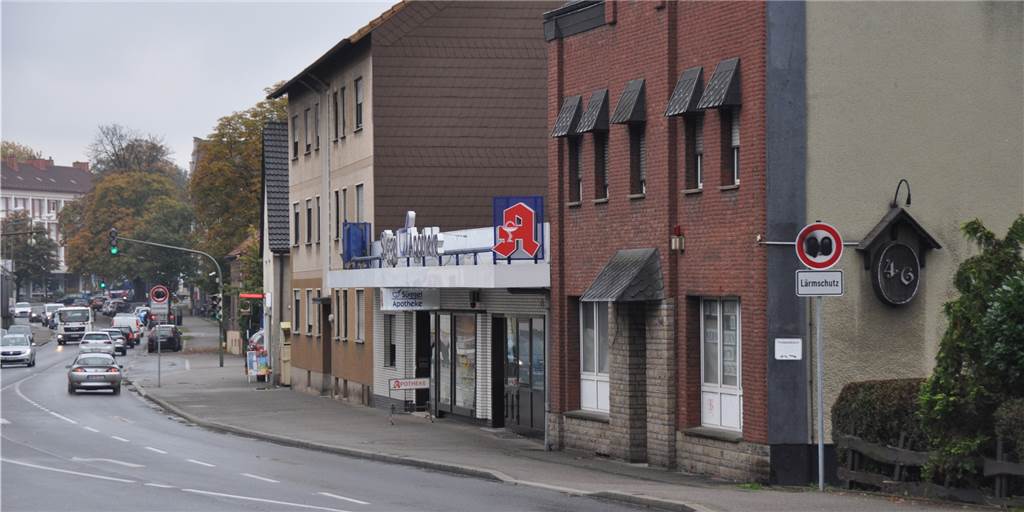 Ohne Versicherung unterwegs: Polizei erwischt Mofafahrer auf Bebelstraße Auf der Bebelstraße ist ein Lüner in eine Polizeikontrolle geraten - mit Folgen.
