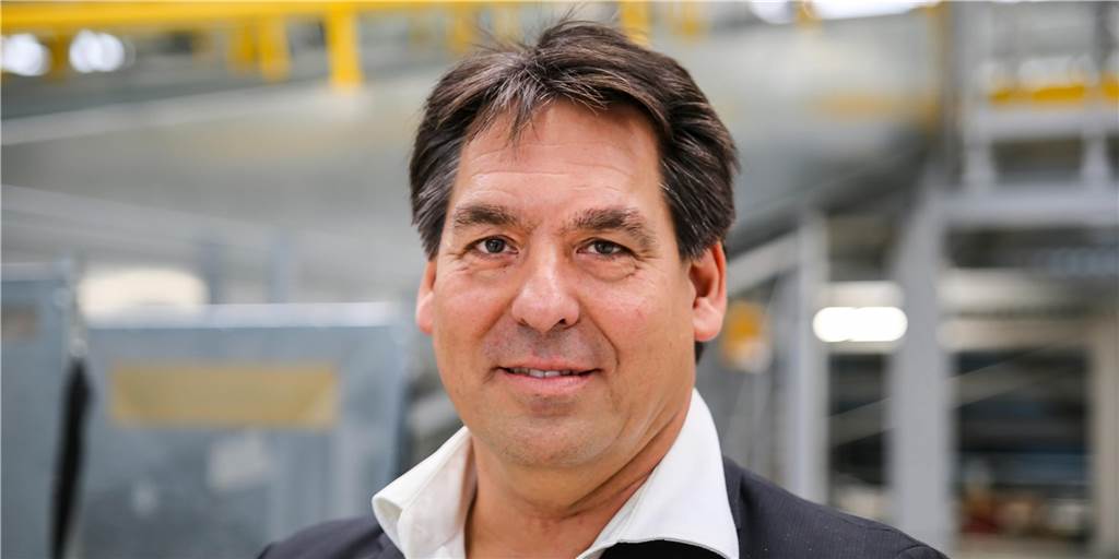Neues Post-Zustellzentrum entsteht auf Ex-Schlachthofgelände in Lünen DHL-Sprecher Rainer Ernzer bestätigte gegenüber unserer Redaktion, dass das neue Zustellzentrum auf dem ehemaligen Schlachthof-Gelände in der Lüner City entstehen soll.
