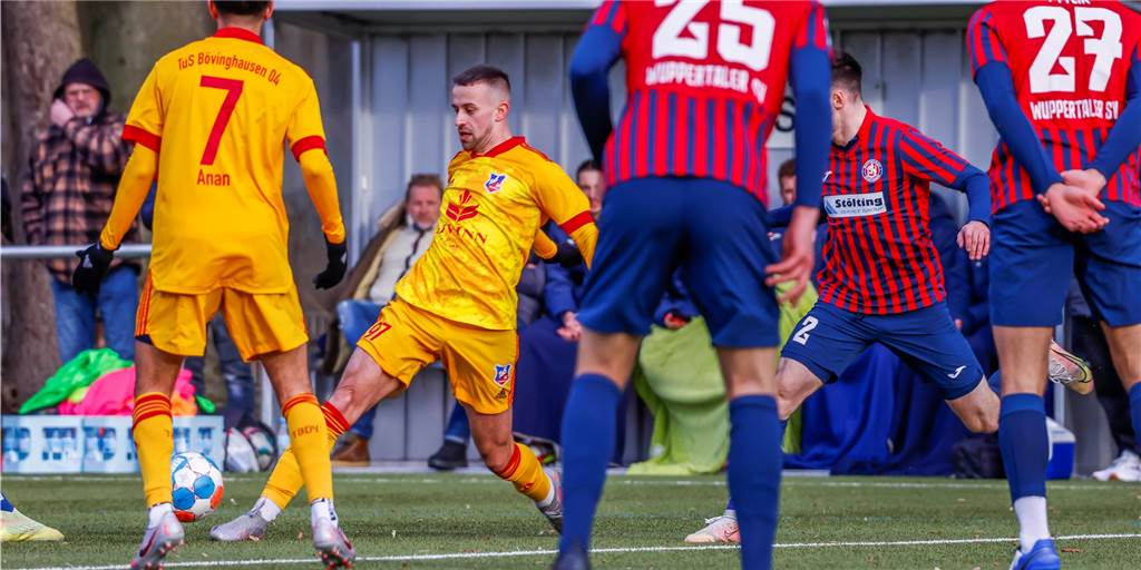 Bövinghausen-Neuzugang verrät: Er lebt aktuell vom Fußball und glaubt an die Regionalliga Bövinghausen-Neuzugang verrät: Er lebt aktuell vom Fußball und glaubt an die Regionalliga