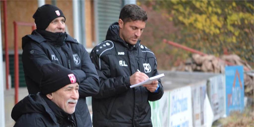 Holzwickedes neuer Co-Trainer Adriano Ciallella: „Man unterschreibt gleichzeitig seine Kündigung“ Holzwickedes neuer Co-Trainer Adriano Ciallella: „Man unterschreibt gleichzeitig seine Kündigung“