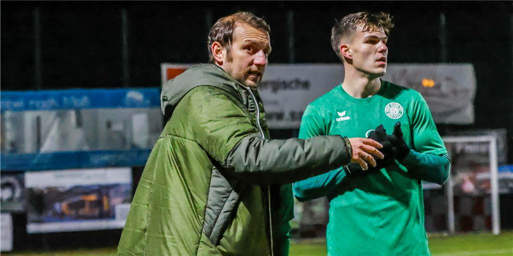 Absage an den TuS Haltern - Verständnis für Wechselwunsch, „aber er bleibt“ Einer seiner Spieler will zum TuS Haltern am See wechseln.