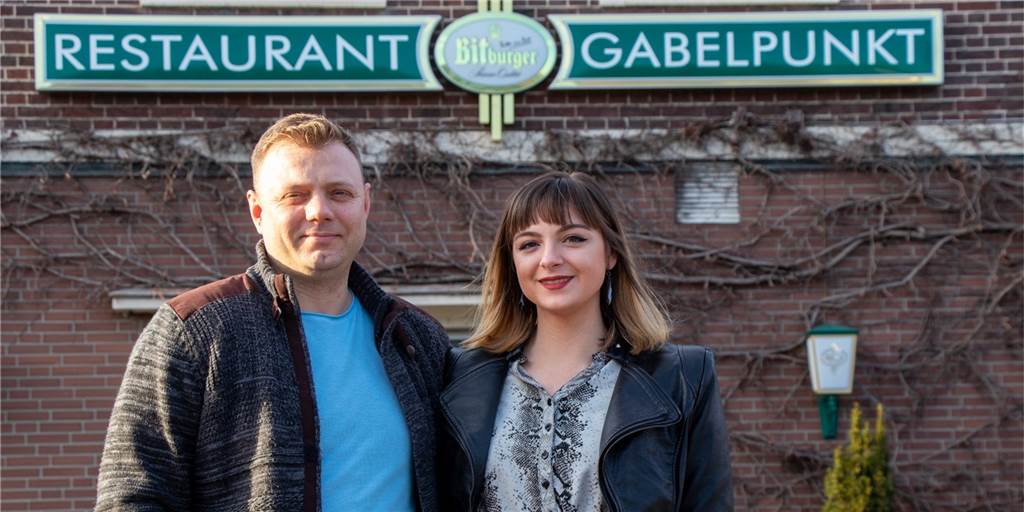 Impfdurchbrüche: Restaurant Gabelpunkt wegen Corona geschlossen Marina und Roman Klauser betreiben seit März 2019 das Restaurant Steakhaus Gabelpunkt. Mit den aktuellen Corona-Fällen im Betrieb gehen sie ganz offen um.