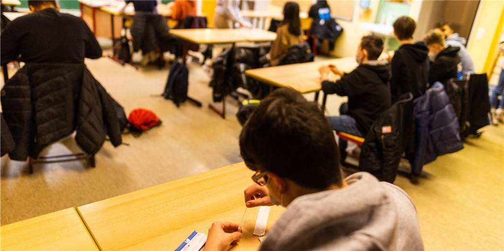 Omikron-Welle: Stadt verkündet eine Flut an Schulschließungen Viele Infektionsfälle: Viele weitere Schulen in Dortmund werden geschlossen (Symbolbild).