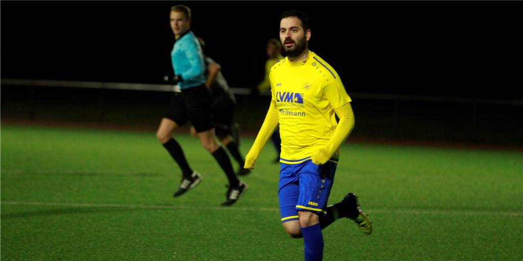 Nach langer Verletzung: Nordkirchener Thomas Eroglu feiert Comeback für den SV Herbern Thomas Eroglu konnte endlich sein Debüt für den SV Herbern feiern.
