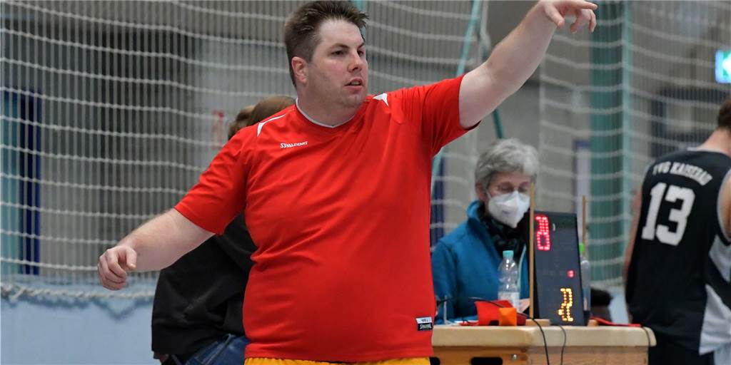 Corona-Fälle verhindern Spielbetrieb der BG Lünen: „Muss gucken, ob es überhaupt noch Sinn macht“ Stefan Jantoss, Trainer der BG Lünen, macht sich grundsätzliche Gedanken um den Fortgang der aktuellen Spielzeit.