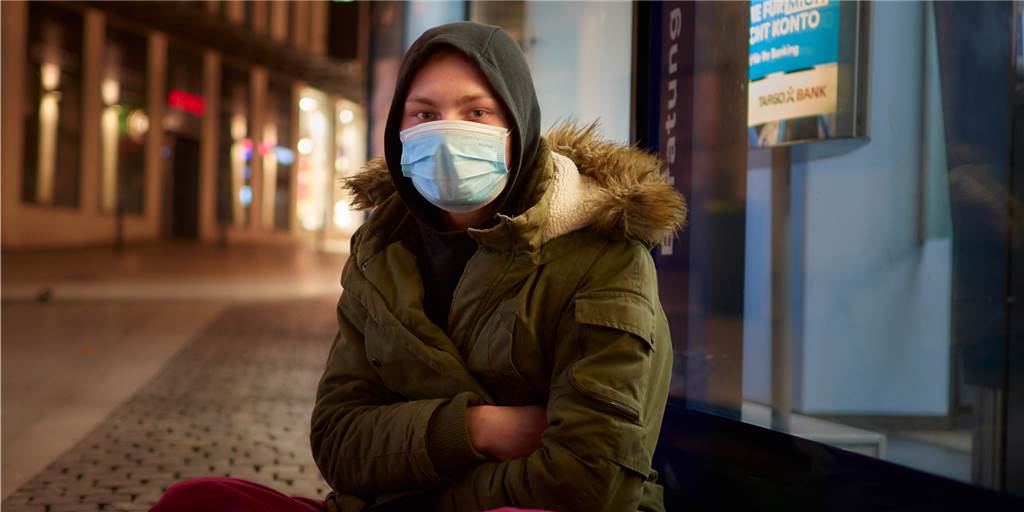 Felix (21) schläft lieber in der Fußgängerzone als in der städtischen Unterkunft Obdachlosigkeit in Dortmund