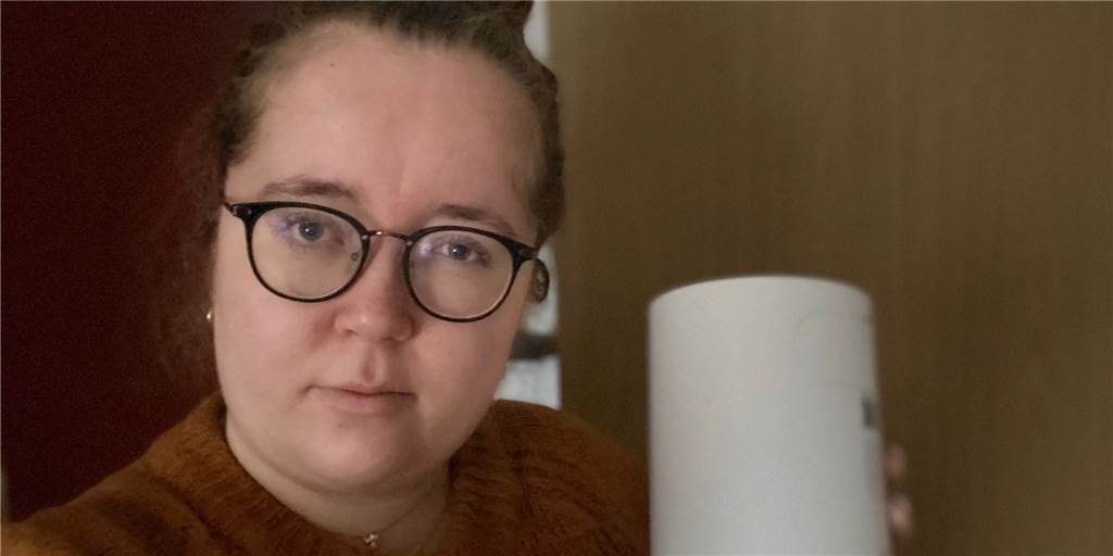 Telekom-Mitarbeiter in Dortmund unterwegs? „Sehr gut ausgebildete Betrüger“ Johanna Wiening, Mitarbeiterin des Hauses, machte Erfahrungen mit einem plötzlichen Besuch eines Telekom-Mitarbeiters.