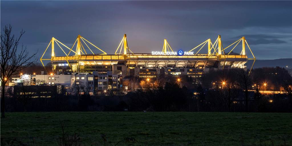 Fan-Bewertungen: Wieso das BVB-Stadion alle Konkurrenten übertrumpft Fan-Bewertungen: Wieso das BVB-Stadion alle Konkurrenten übertrumpft