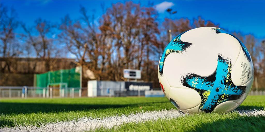 Nach vermeintlichem Faustschlag: Spiel wird nach 29 Minuten abgebrochen Nach 29 Minuten rollte der Ball in einem Fußballspiel schon nicht mehr.