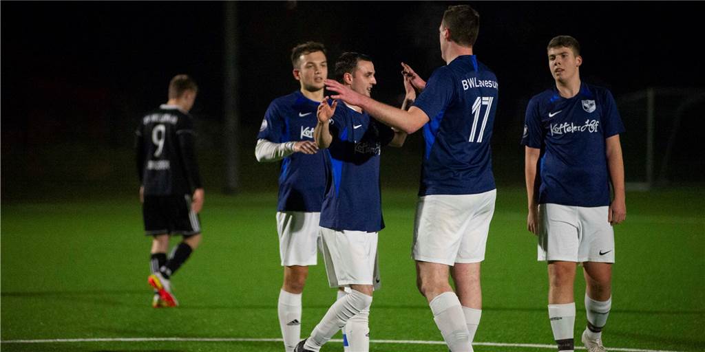 Interne Wechsel bei BW Lavesum und ein Verteidiger spielt nun als Stürmer Wollen wieder häufiger Grund zum Jubeln haben: die Spieler von BW Lavesum.