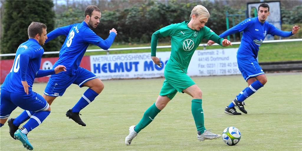 Westfalia Wethmars Topstürmer wechselt im Sommer zum FC Nordkirchen: „Will stärkeres Niveau spielen“ Im Sommer wird Top-Torjäger Nico Sonnen (grün) Westfalia Wethmar verlassen. Bis es soweit ist, setzt er sich mit seinem aktuellen Team noch klare Ziele.