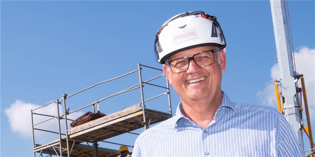Ulrich Bogenstahl aus Legden: Förder-Stopp bitter für Familien und Betriebe Ulrich Bogenstahl, Bauunternehmer aus Legden und Obermeister der Baugewerke-Innung kritisiert das überraschende Aus für das KfW-Förderprogramm.