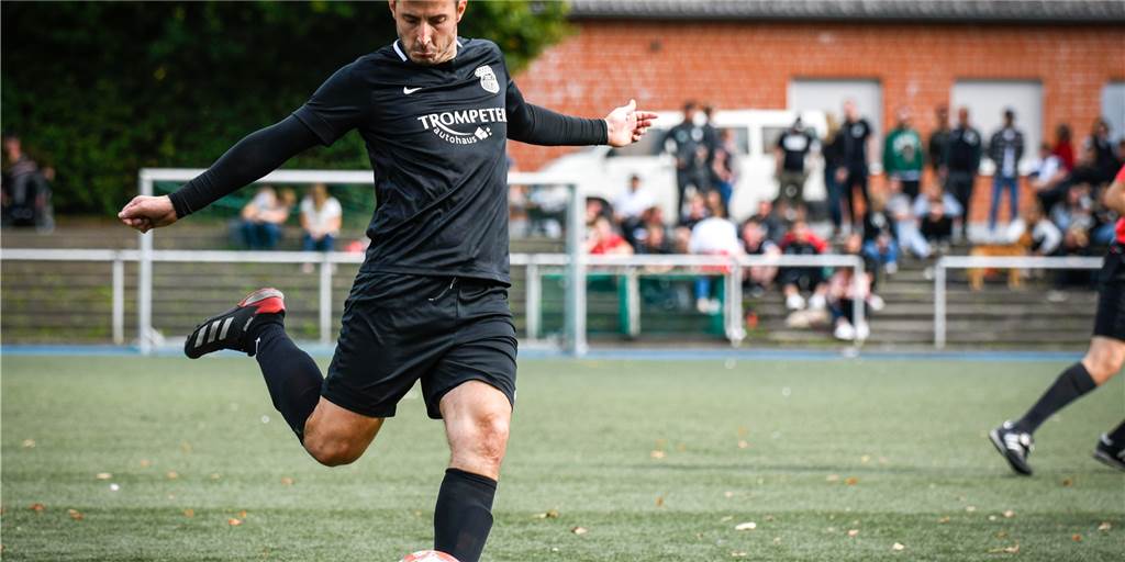 Knapp eine Woche vor dem Rückrunden-Auftakt: BV Brambauer noch immer ohne Testspiel Für Dennis Köse und den BV Brambauer sind die vergangenen Wochen alles andere als nach Plan verlaufen.