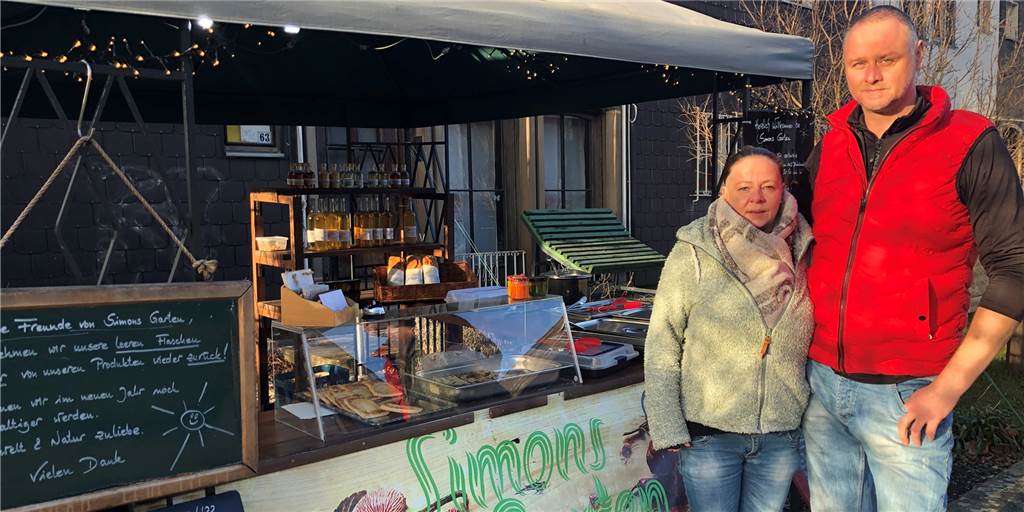 Simon Hauswirth (44) kocht für eine Weltreise am Castrop-Rauxeler Straßenrand Simon Hauswirth (44) kocht für eine Weltreise am Castrop-Rauxeler Straßenrand