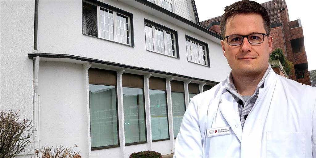 Wie es mit der alten Römer-Apotheke und Kaffeerösterei in Haltern weitergeht Dr. Philipp Schulte-Mecklenbeck sucht einen Nachmieter für die ehemalige Römerapotheke.