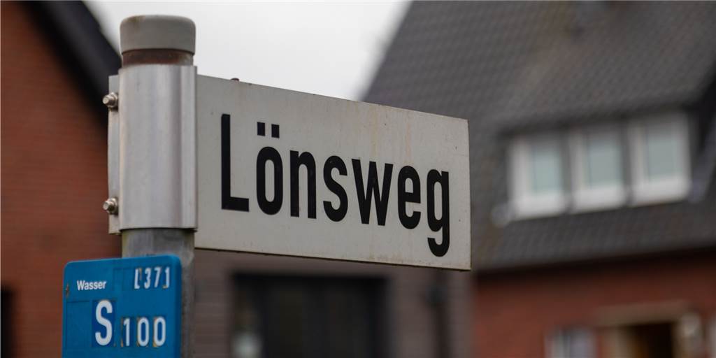 Wagenfeld-, Löns- und Castellestraße: Verwaltung ist gegen Umbenennung Auch in Legden gibt es eine Lönsstraße, die nach dem Heimatdichter benannt ist. Kommunalpolitiker müssen nun darüber entscheiden, ob sie umbenannt wird.