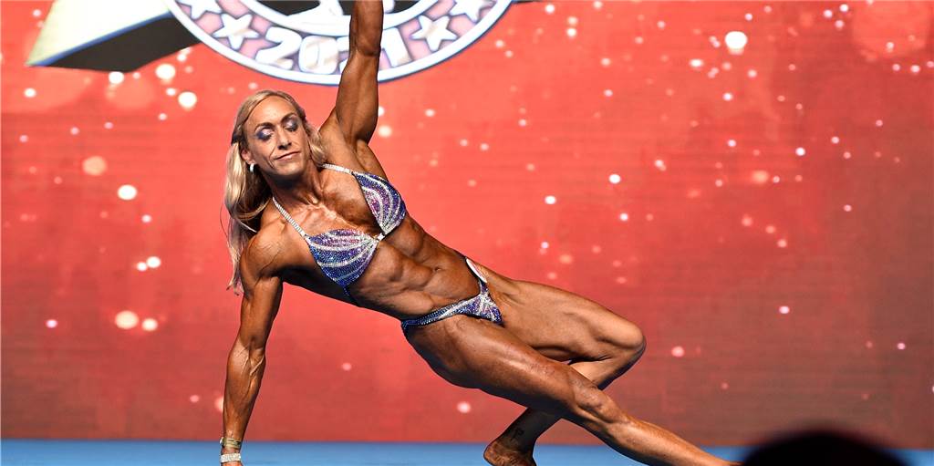 Stärkste Frau Lünens: Negative Kommentare sind zusätzliche Motivation Bei der Weltmeisterschaft des Verbands IFBB Elite Pro Frauen Physique belegte die Lünerin Kerstin Telker den dritten Platz. Einer von vielen Erfolgen der Bodybuilderin, aber der größte bislang.
