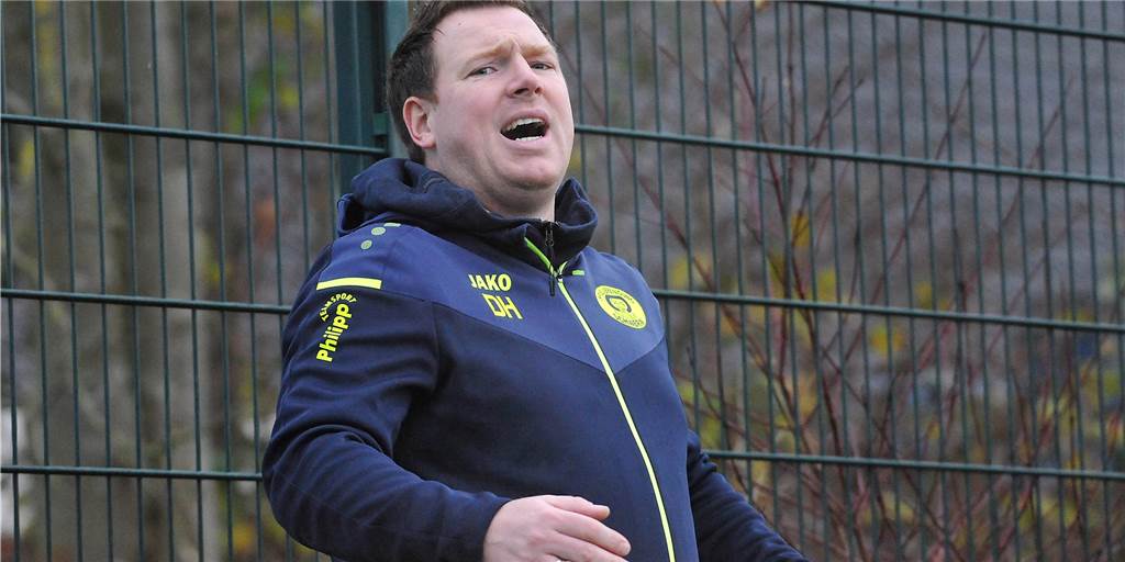 Drei Wochen ohne Testspiel: Spvg Schwerin erwartet zum Rückrundenstart eine „Wundertüte“ „Das kann doch nicht wahr sein!“: Spvg-Trainer Dennis Hasecke hatte eine schwierige Winter-Vorbereitung.