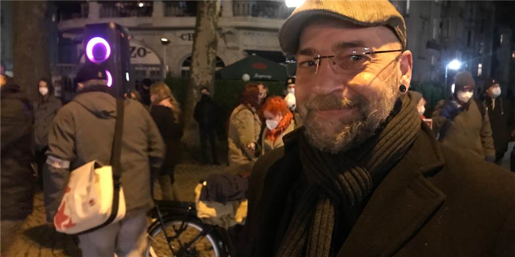 „Die wollen nur ohne Maske ungeimpft rumlaufen können“