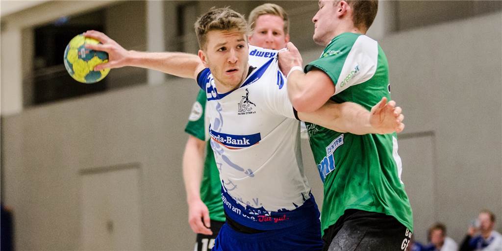 Starke Aufholjagd kurz vor Schluss – HSC verpasst nur knapp die Krönung Philipp Wolak traf beim Remis des HSC Haltern-Sythen gegen den TuS Bommern drei Mal.