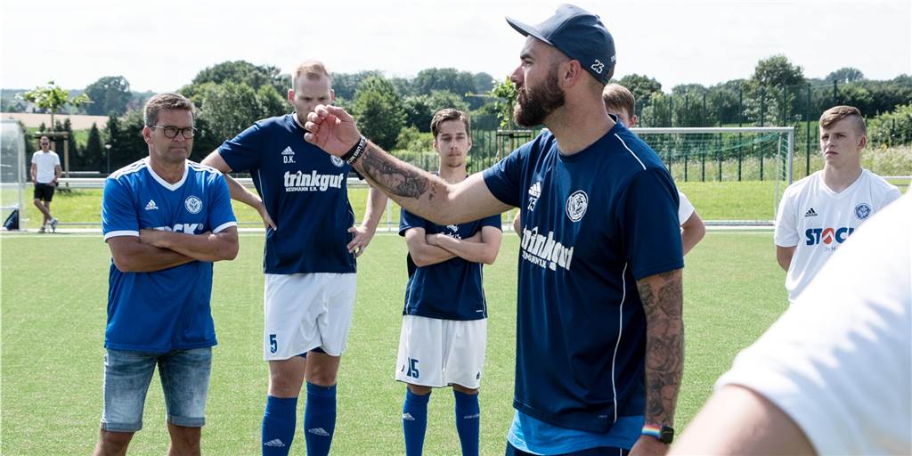 ETuS-Youngster droht langer Ausfall - doch es gibt noch Hoffnung Einer der Spieler von Phillip Oligmüller wird dem ETuS Haltern womöglich länger fehlen.