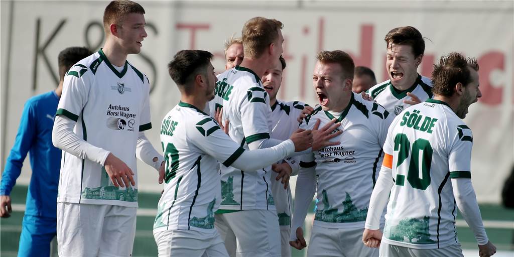 Kantersieg: VfR Sölde II gelingt Coup gegen Gahmen: „Haben uns Respekt der Liga erspielt“ Kantersieg: VfR Sölde II gelingt Coup gegen Gahmen: „Haben uns Respekt der Liga erspielt“